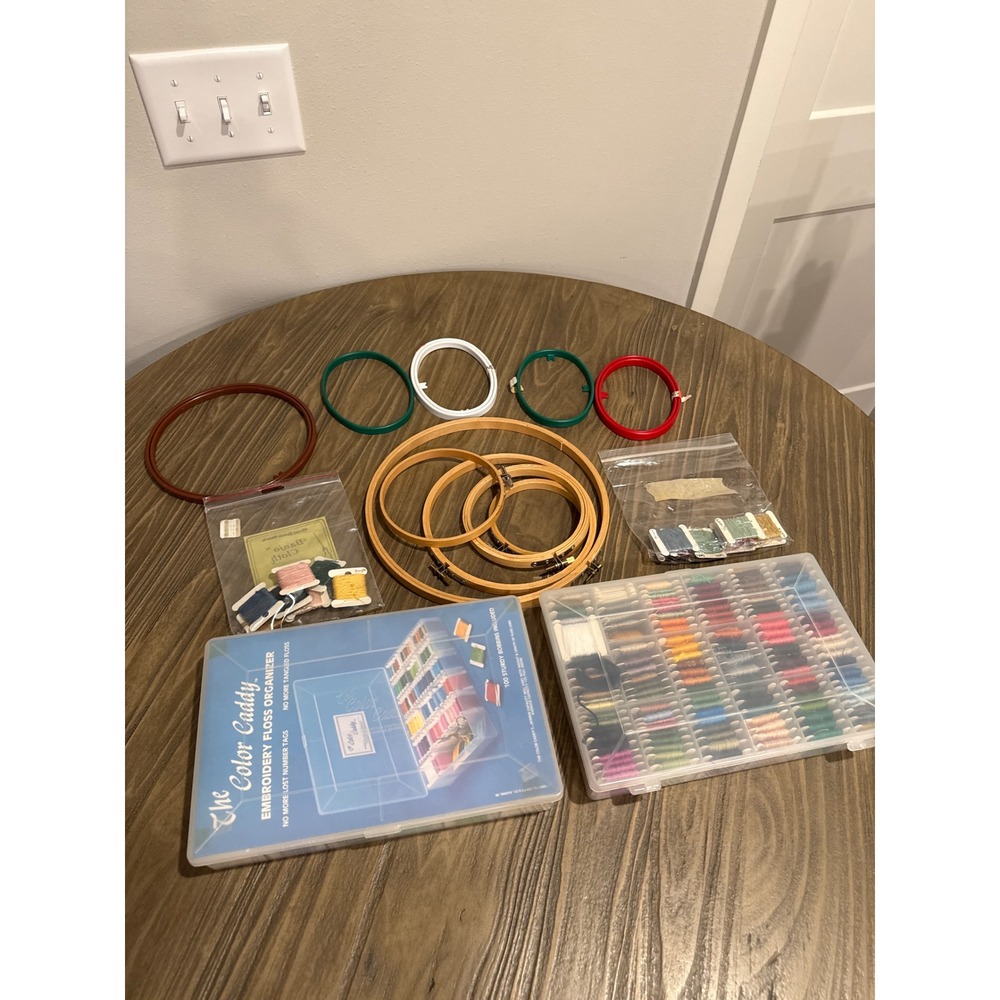 Vintage The Color Caddy DMC Embroidery Floss Kit Mixed Thread Wood Hoops Bundle